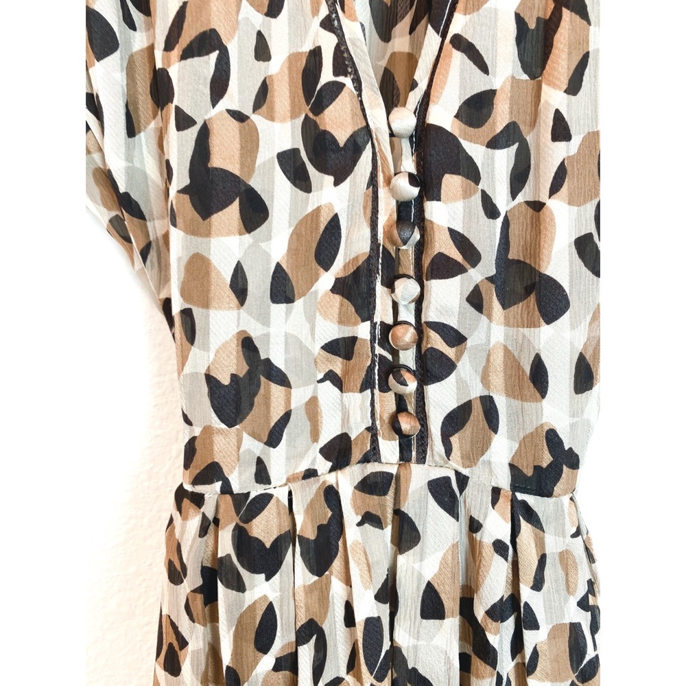 BCBG MAXAZRIA 100% Silk Leopard Print Blouse Top Small - Picture 2 of 6